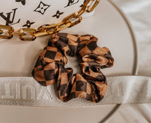 Load image into Gallery viewer, &#39;Louis&#39; Silk Scrunchie
